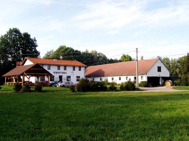 Hotel Staj Newport Dolní Domaslavice Exterior foto